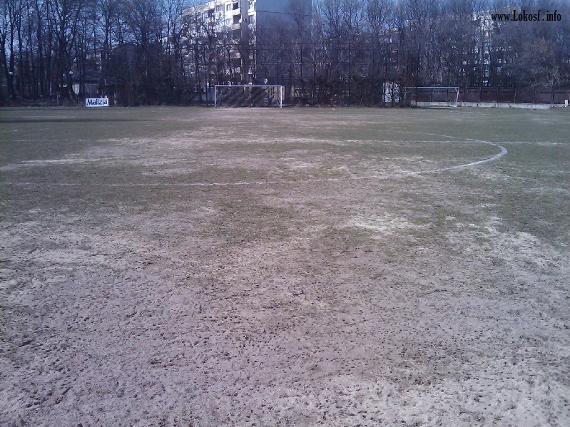 помощен терен