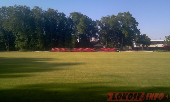 помощен терен Локомотив