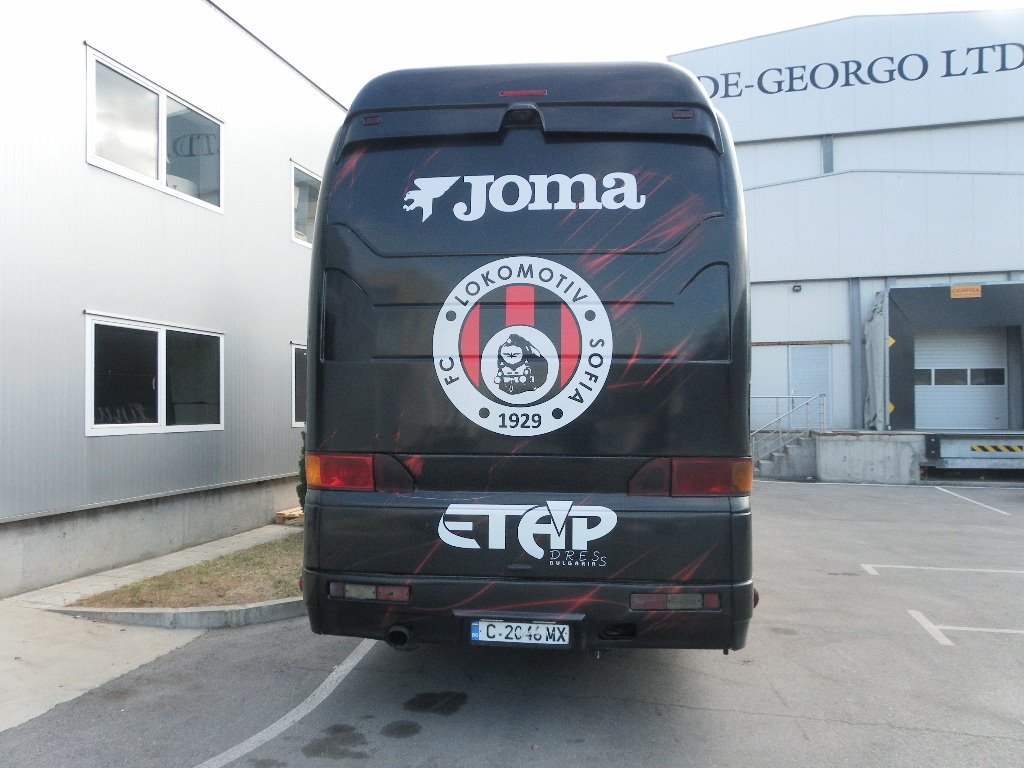 bus legend loko back