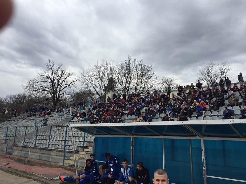 SpartakPl_Lokomotiv_Pleven_fans