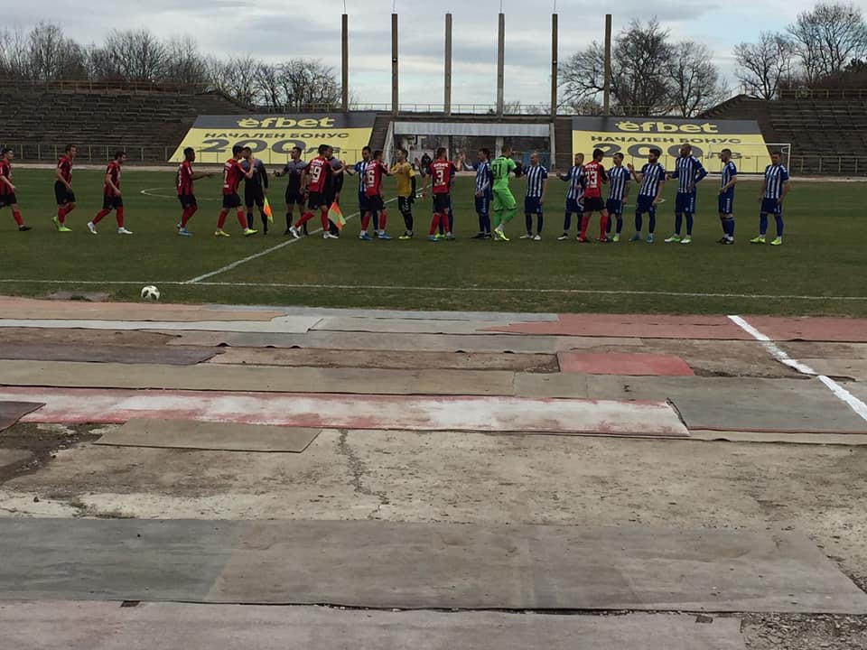 SpartakPl_Lokomotiv_nachalo